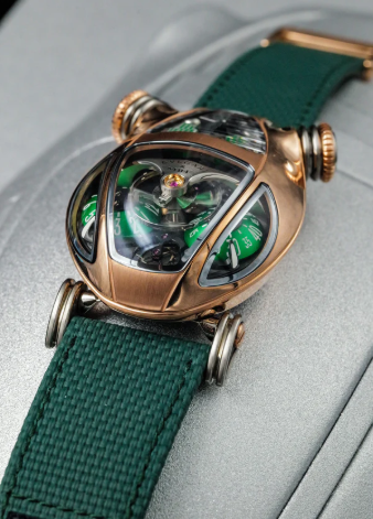 MB&F X Bvlgari Serpenti Rose Gold - Image 6