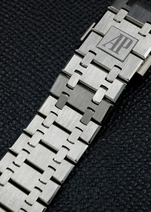 AP Royal Oak 41mm 26730TI Tourbillon Titanium - Image 2