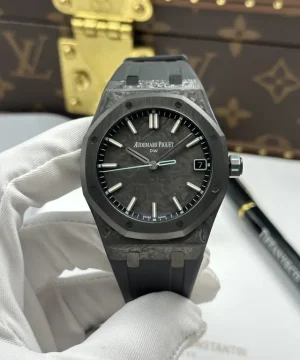 Audemars Piguet Royal Oak DiW 15500 Case Carbon Second Hand Is Blue 41mm