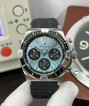 Breitling Luxury Super Chronomat B01 Ice Blue Dial Rubber Strap 44mm Super Clone