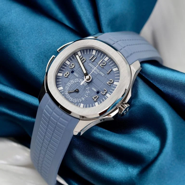 Patek Philippe Aquanaut 5164G Imitation Watch - Image 3
