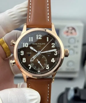 Patek Philippe Calatrava Pilot Travel Time 5524R Brown Dial Leather Strap 42mm