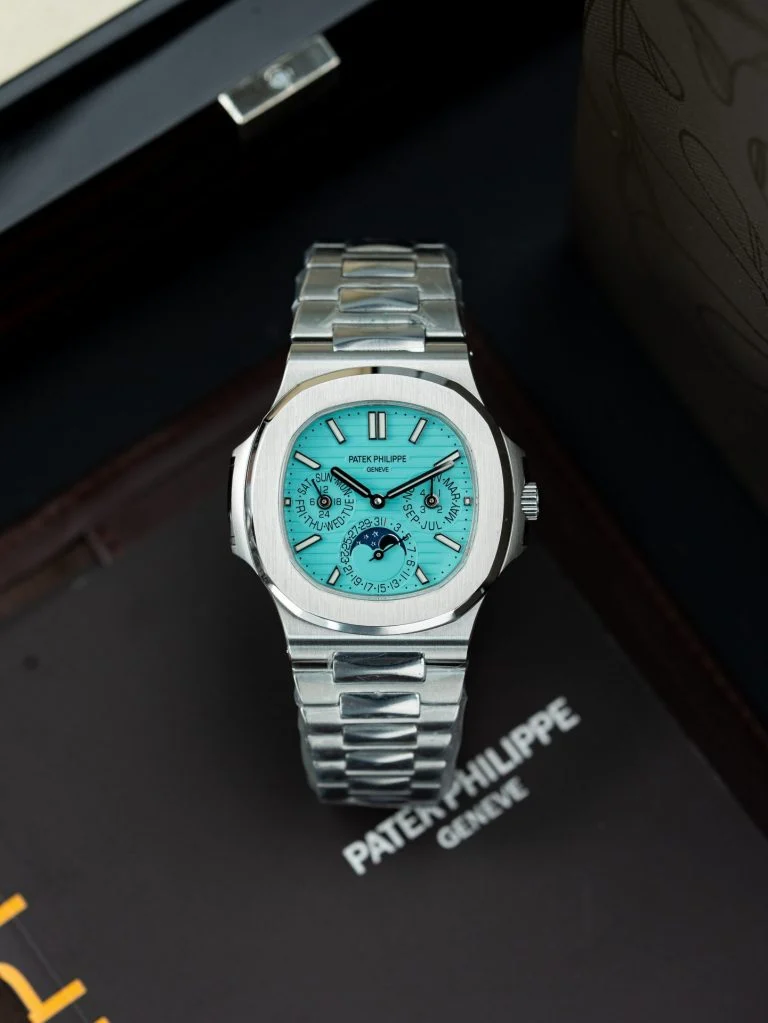Patek Philippe Nautilus 5740 Tiffany Dial Automatic Movement 40mm