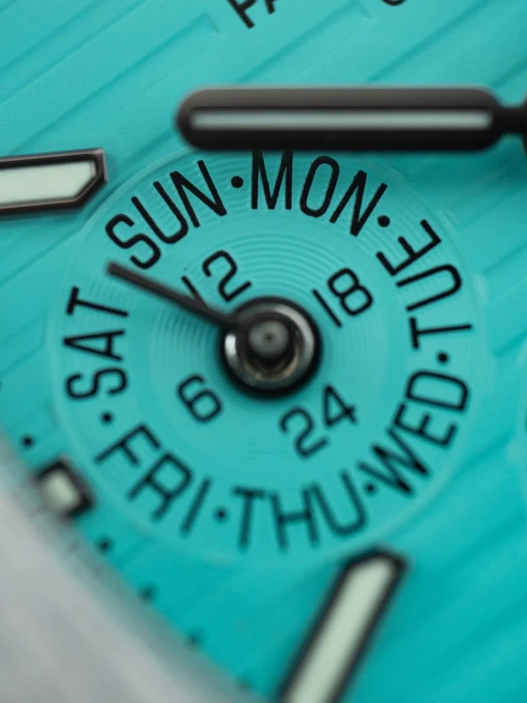 Patek Philippe Nautilus 5740 Tiffany Dial Automatic Movement 40mm - Image 7