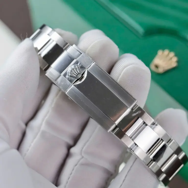 Rolex GMT-Master II 126729VTNR Super Clone - Image 7