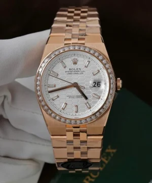 Land Dweller 127335 2F 1:1 Best Edition White Textured Dial Diamonds Bezel on RG Bracelet A7135