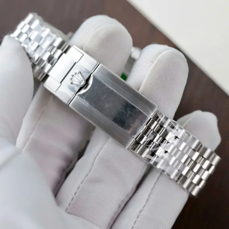 Rolex GMT-Master II 126710GRNR Super Clone - Image 7