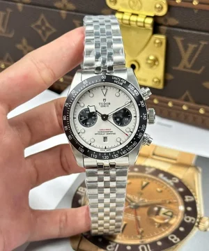 Tudor Black Bay Chronograph Super Clone