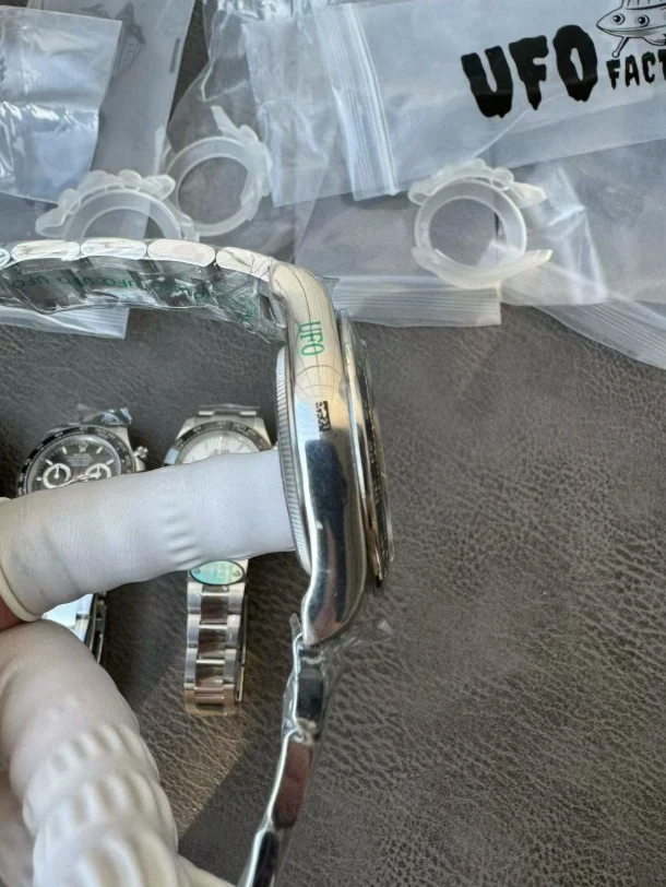 UFO Factory Rolex Daytona 126500LN - Image 4