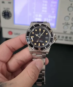 Vintage Rolex Sea-Dweller IPUSE98