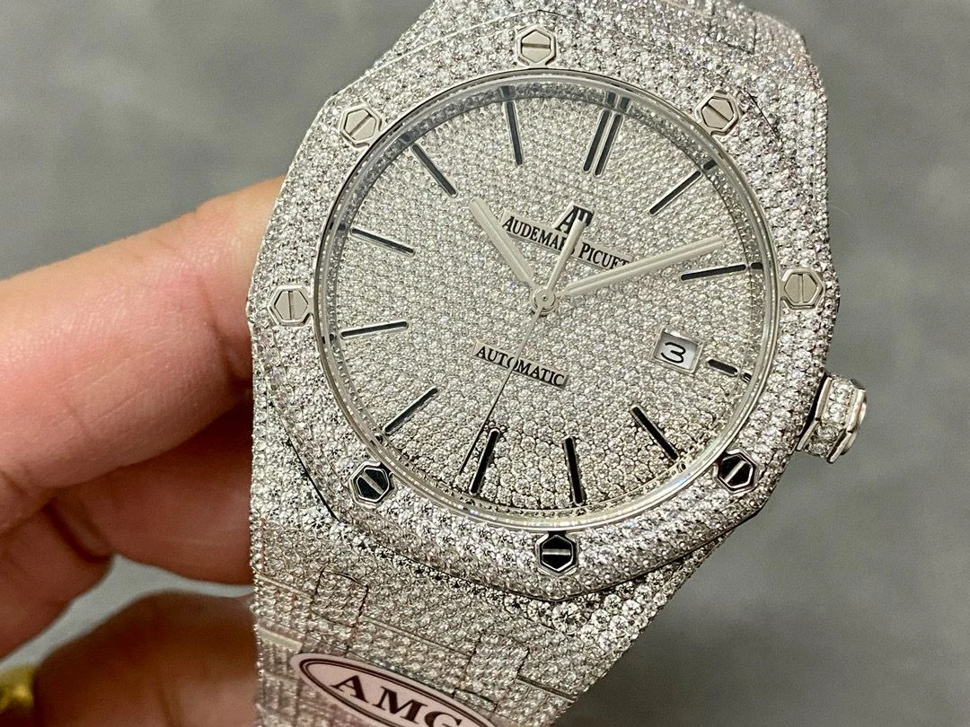 Audemars Piguet Royal Oak 41MM Silver Dial Iced Out 25.25- 15400ST - Image 7